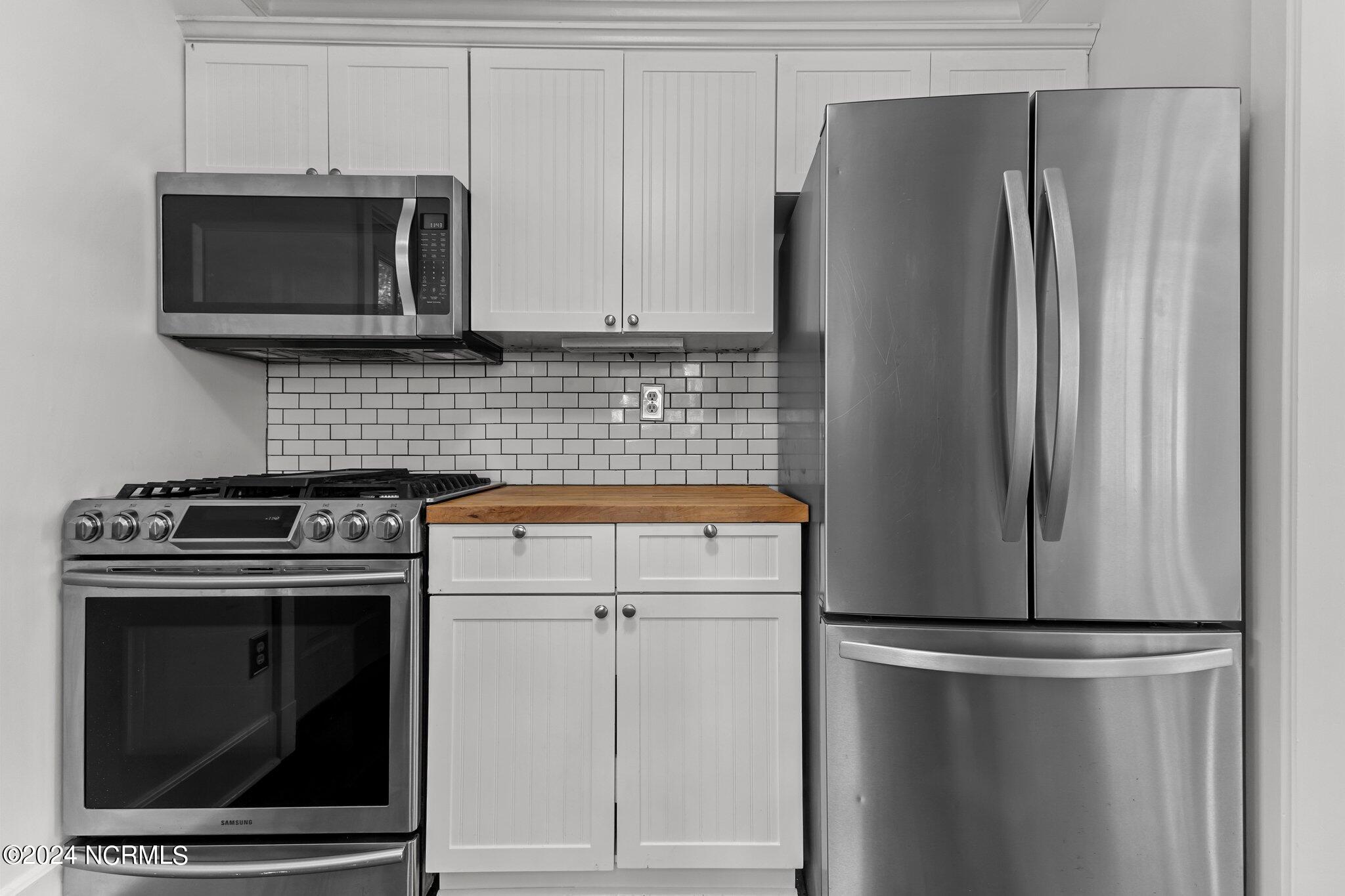 170 South Ridge Street Southern Pines, NC 28387 - Photo 12 of 37 28-web-or-mls-707A9481