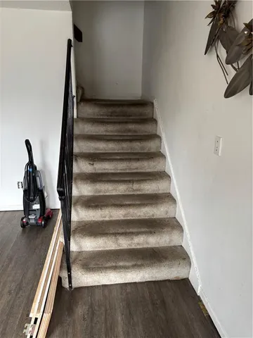 en empty room with a window