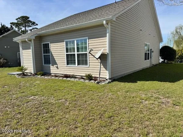 $2,100 | 4537 Fleetwood Drive Southeast, Southport, NC 28461