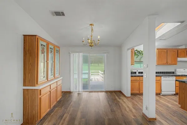 $399,000 | 9747 Mathieu Drive, Oil City, LA 71061