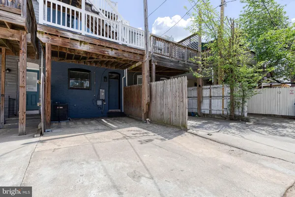 $3,200 | 8 South Potomac Street, Baltimore, MD 21224