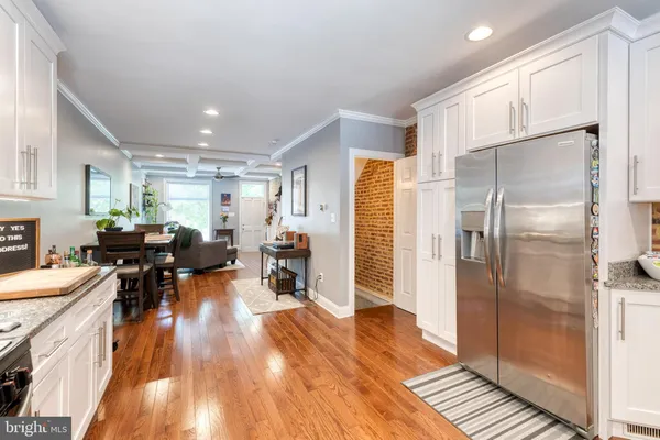 $3,200 | 8 South Potomac Street, Baltimore, MD 21224