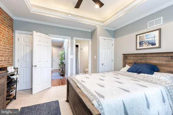 $3,200 | 8 South Potomac Street, Baltimore, MD 21224