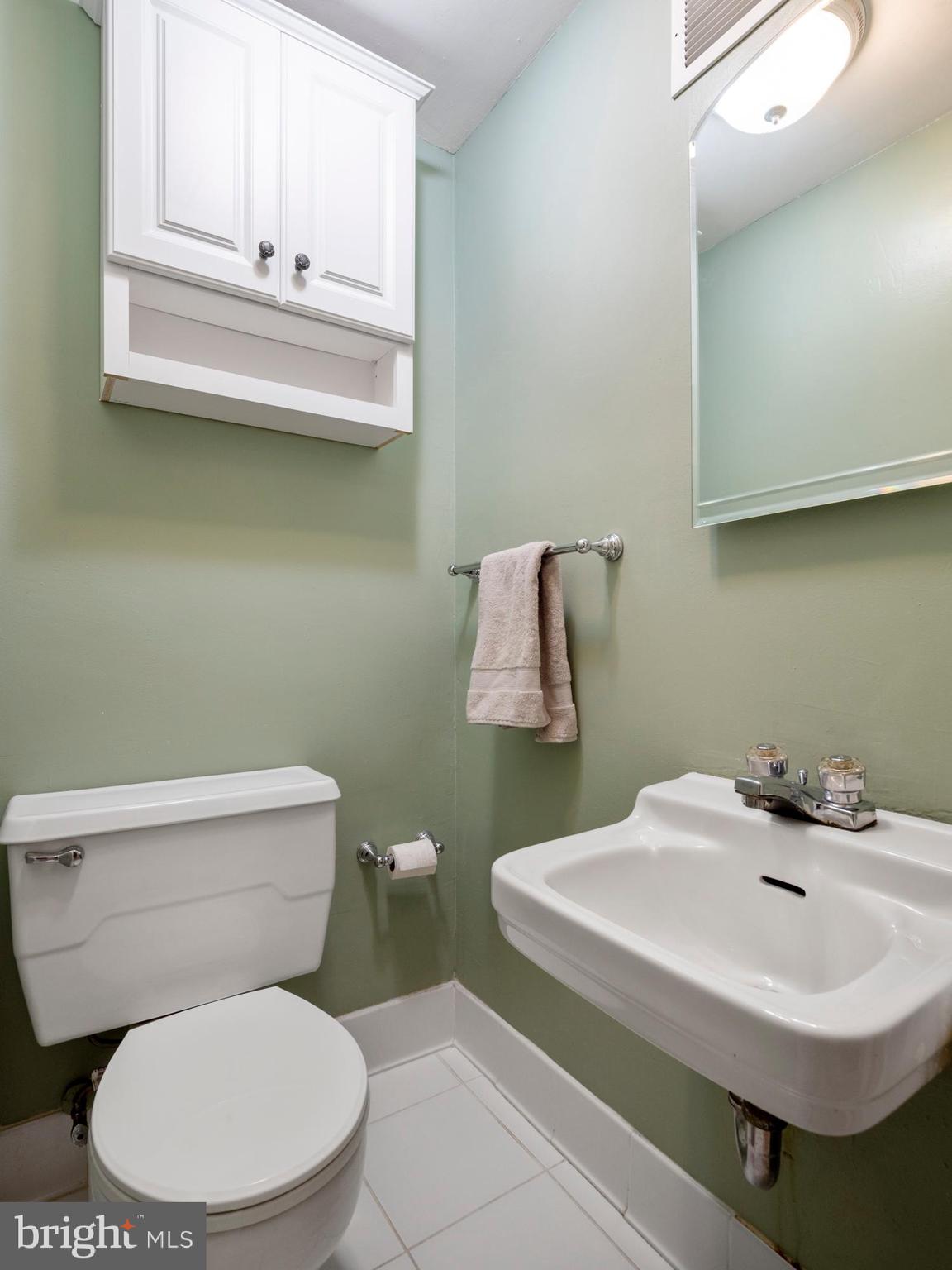 6223 Rockhurst Road Bethesda, MD 20817 - Photo 22 of 25 Gallery Image 22