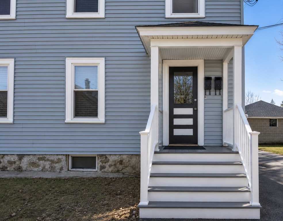 278 Greenwood Street, Unit 2 Worcester, MA 01607 - Photo 3 of 31