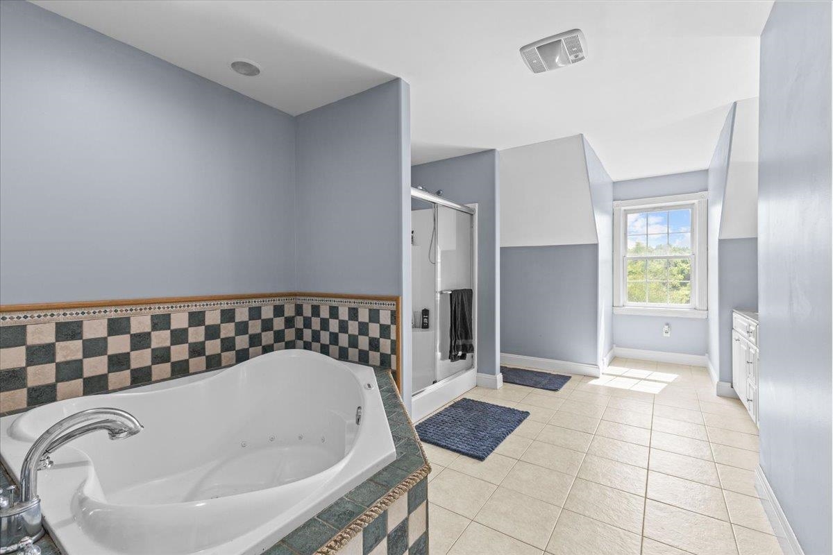 413 Hibbard Road Milton, VT 05468 - Photo 26 of 60