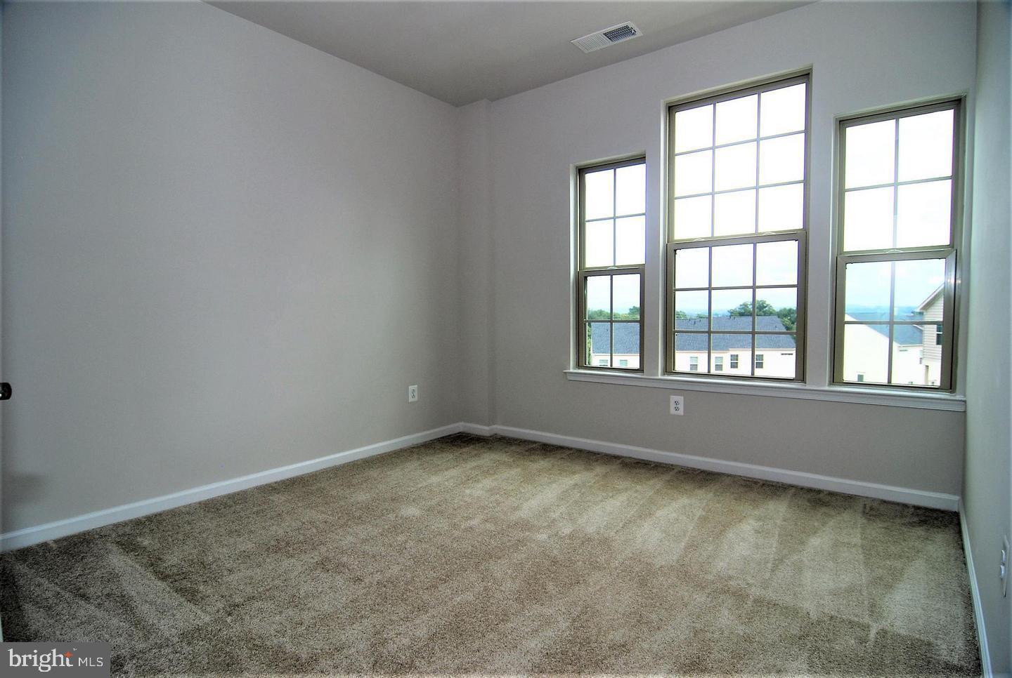 6012 Leben, Unit D Frederick, MD 21703 - Photo 13 of 18 Bedroom #2