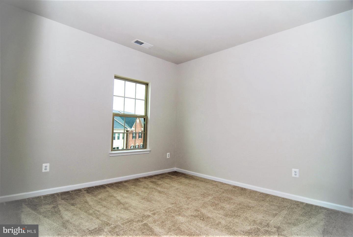 6012 Leben, Unit D Frederick, MD 21703 - Photo 16 of 18 Bedroom #3