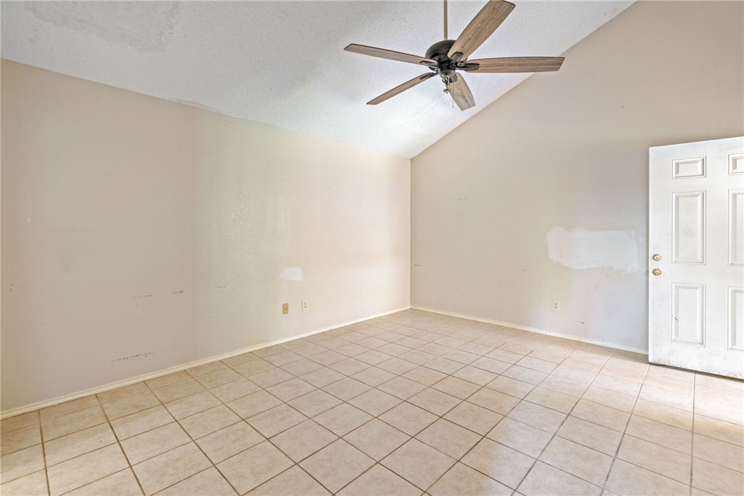 7209 Candy Ridge Road Corpus Christi, TX 78413 - Photo 12 of 24 a view of an empty room