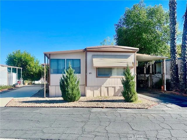 $30,000 | 332 North Lyon Avenue, Unit 105, Hemet, CA 92543