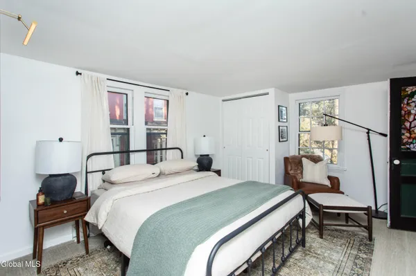$2,150 | 590 North Broadway, Unit 2, Ballston Spa, NY 12020