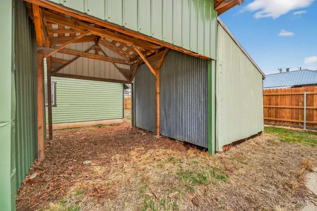 $398,000 | 105 South Exeter Street, Council, ID 83612