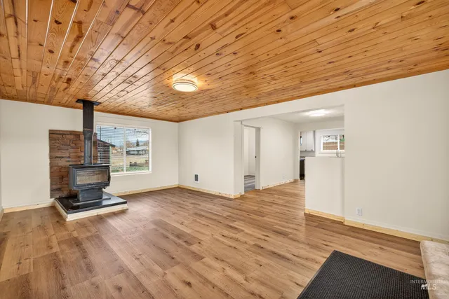 $398,000 | 105 South Exeter Street, Council, ID 83612