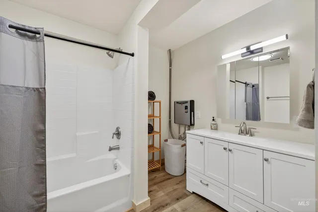 $398,000 | 105 South Exeter Street, Council, ID 83612