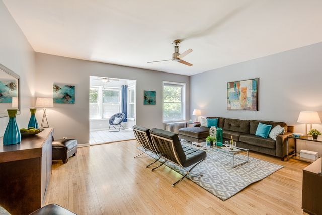 $294,900 | 4421 North Malden Street, Unit 1N, Chicago, IL 60640