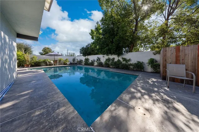 $2,100,000 | 648 Sharon Road, Arcadia, CA 91007