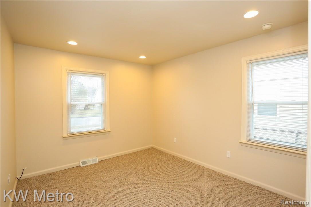 3039 Inman Street Ferndale, MI 48220 - Photo 12 of 23 Bennett-13.jpg