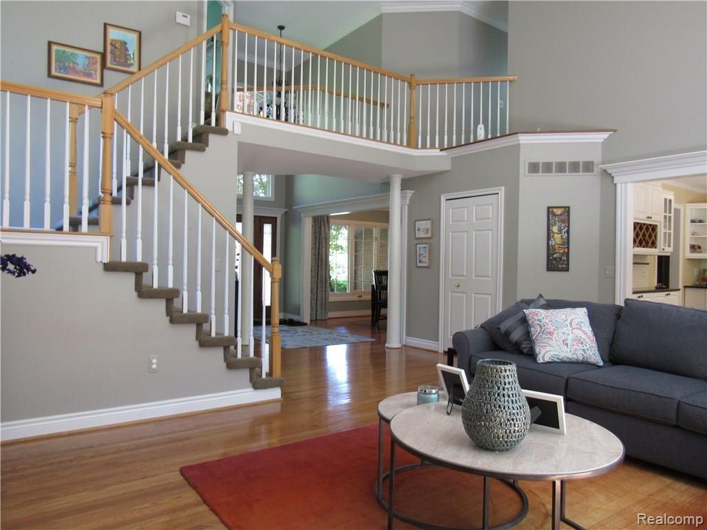3853 Beechcrest Road Rochester Hills, MI 48309 - Photo 13 of 55
