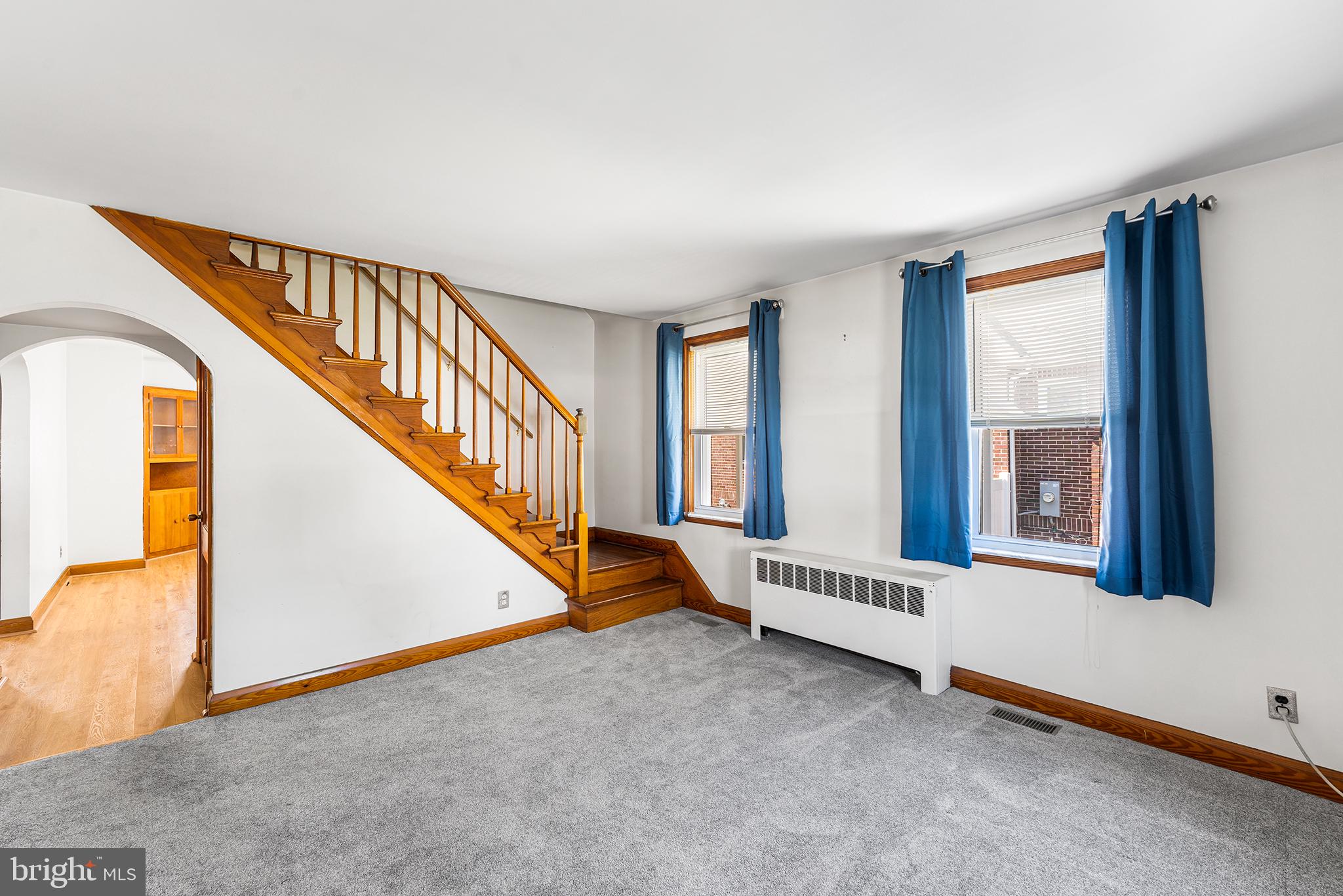367 Townsend Road Essex, MD 21221 - Photo 5 of 31 Gallery Image 5