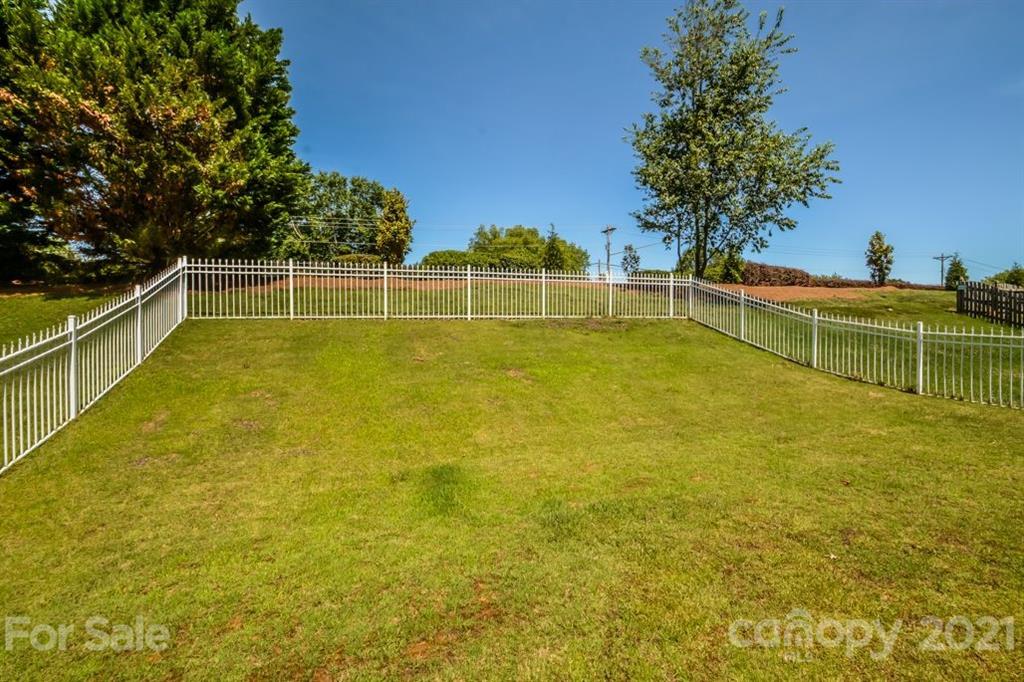 1152 Afternoon Sun Road Stallings, NC 28104 - Photo 3 of 28 Gallery Image 3