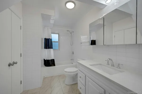 $3,100 | 10 9th Street, Unit 2, New Rochelle, NY 10801