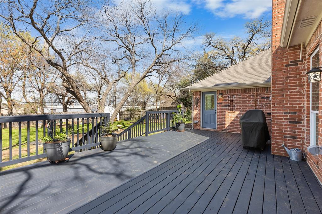 1007 Santa Fe Street Denton, TX 76205 - Photo 28 of 37 Wooden terrace with grilling area
