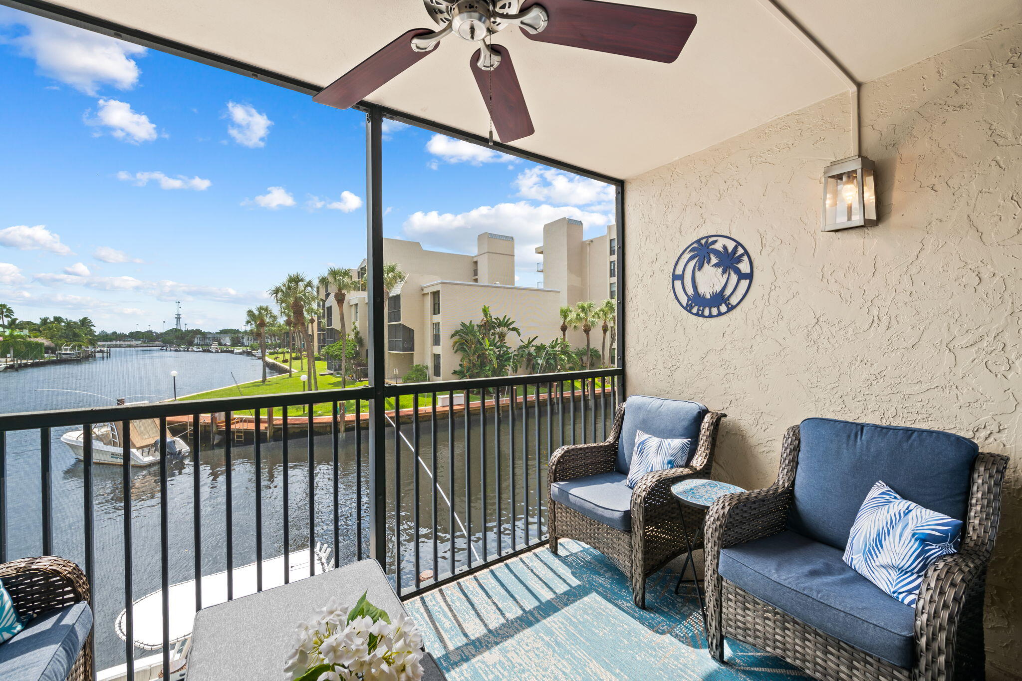 15 Royal Palm Way, Unit 202 Boca Raton, FL 33432 - Photo 24 of 34 Balcony