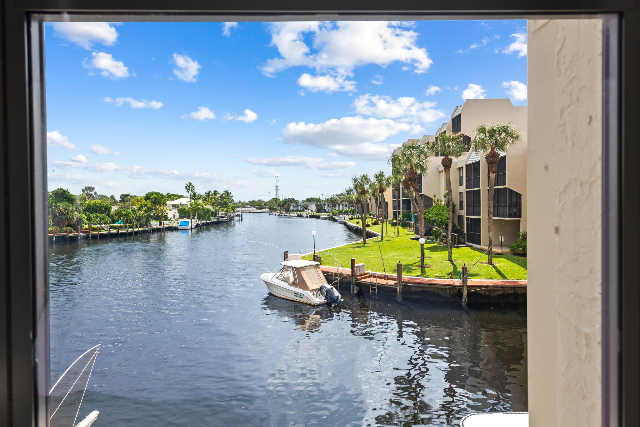 15 Royal Palm Way, Unit 202 Boca Raton, FL 33432 - Photo 5 of 34 Waterviews
