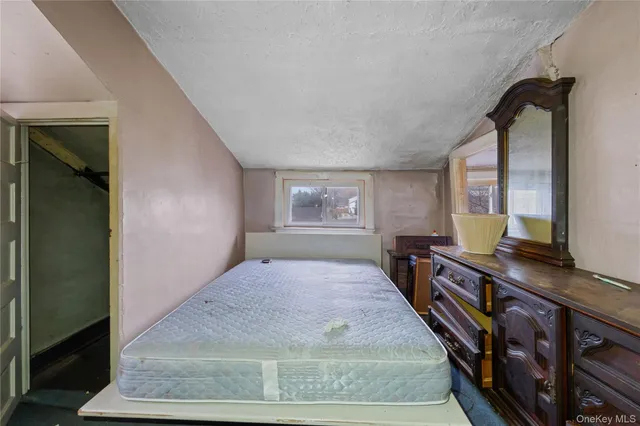 $475,000 | 188 Woodside Avenue, Freeport, NY 11520