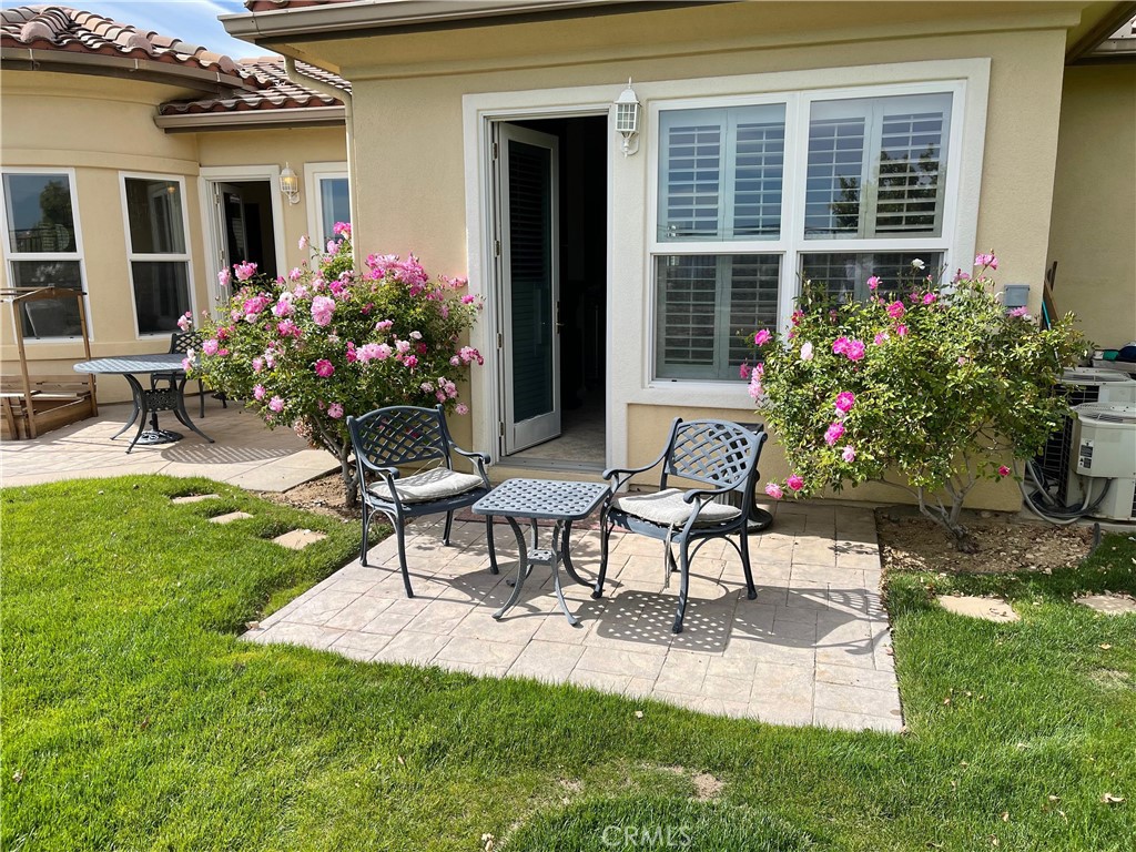 20124 Vía Cellini Porter Ranch, CA 91326 - Photo 12 of 49