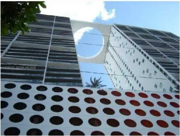 $4,400 | 55 Southeast 6th Street, Unit 1502, Miami, FL 33131