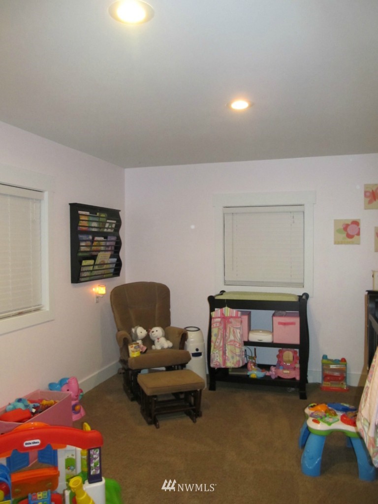 7663 Parker Road Sedro-Woolley, WA 98284 - Photo 12 of 15 Gallery Image 12
