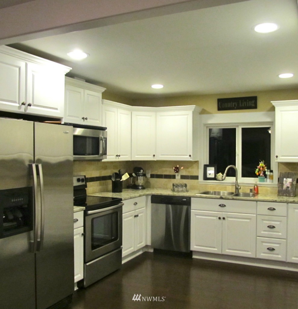 7663 Parker Road Sedro-Woolley, WA 98284 - Photo 5 of 15 Gallery Image 5