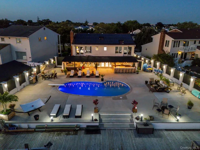 $1,999,000 | 3600 Bertha Drive, Baldwin Harbor, NY 11510