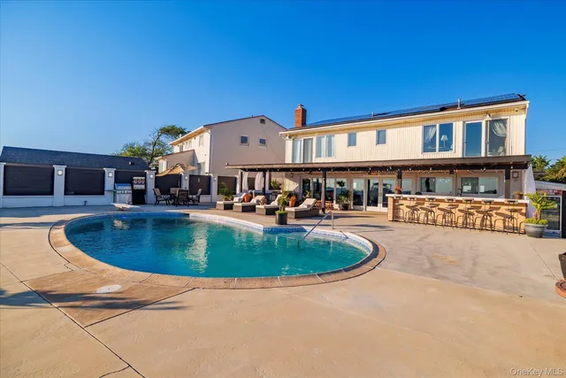 $1,999,000 | 3600 Bertha Drive, Baldwin Harbor, NY 11510
