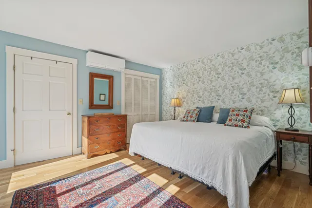 $1,200,000 | 17 Linden Hill Street, Woodstock, VT 05091