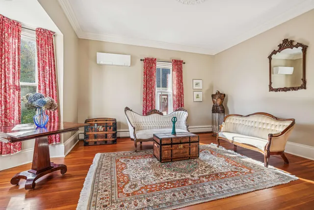 $1,200,000 | 17 Linden Hill Street, Woodstock, VT 05091