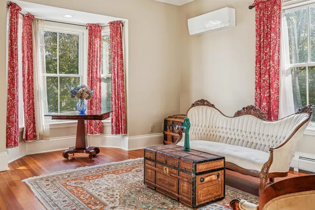 $1,200,000 | 17 Linden Hill Street, Woodstock, VT 05091