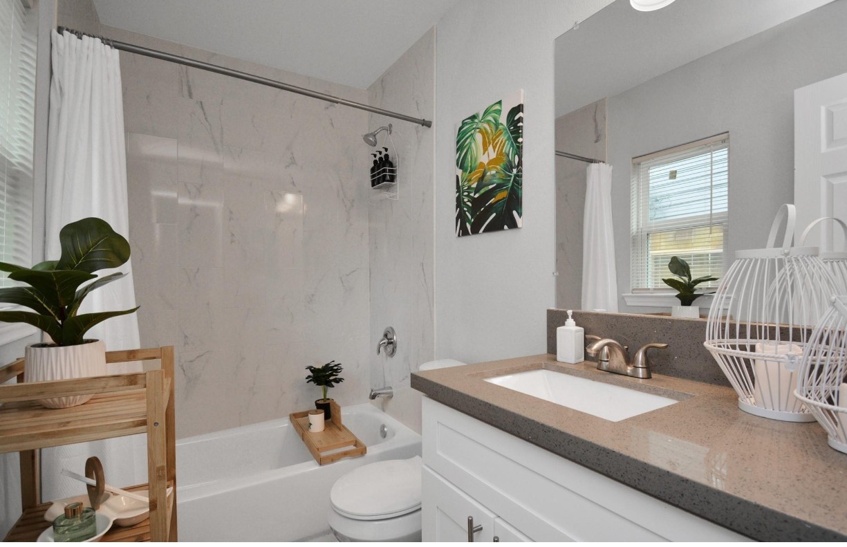 5410 Bataan Road Houston, TX 77033 - Photo 10 of 11 Gallery Image 10