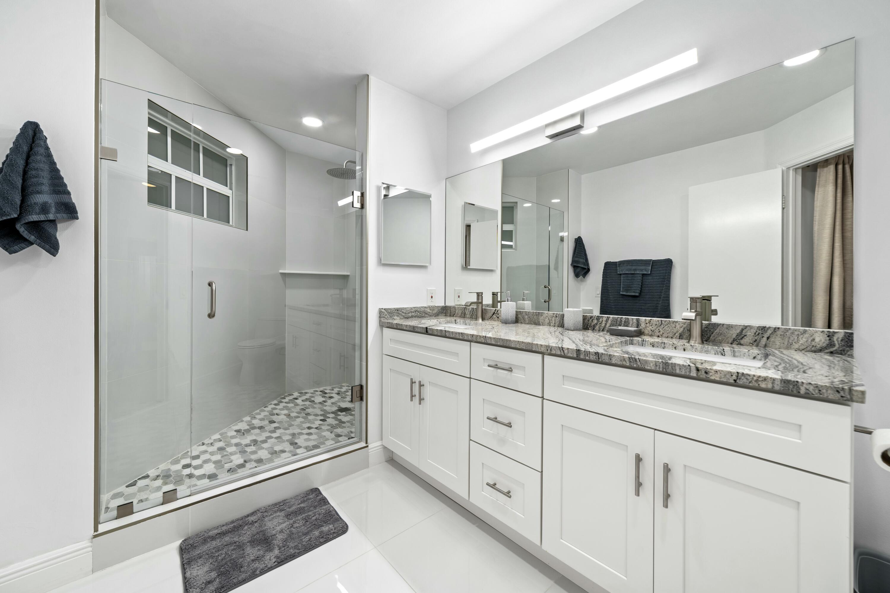 6553 Via Regina Boca Raton, FL 33433 - Photo 18 of 26 tempImagei5iQqE