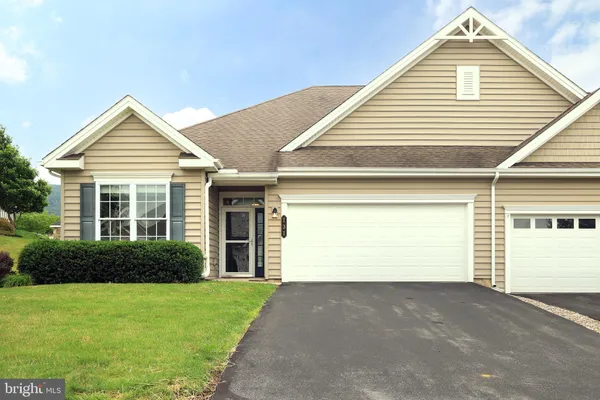 $528,900 | 131 Settlers Way, Boalsburg, PA 16827