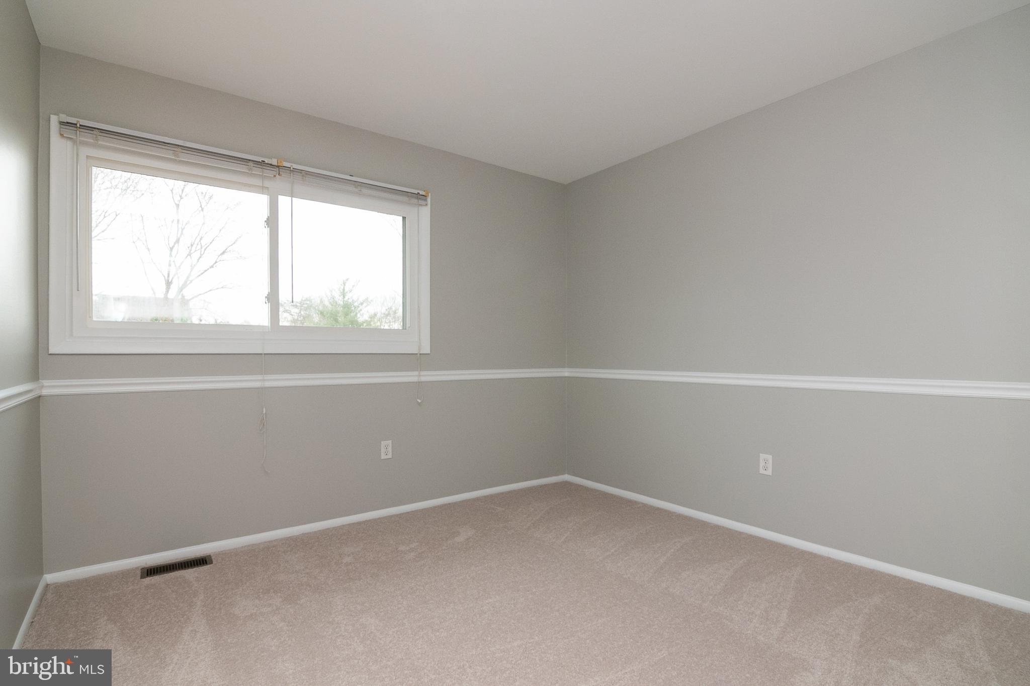 124 South Fox Road Sterling, VA 20164 - Photo 34 of 45 Gallery Image 34