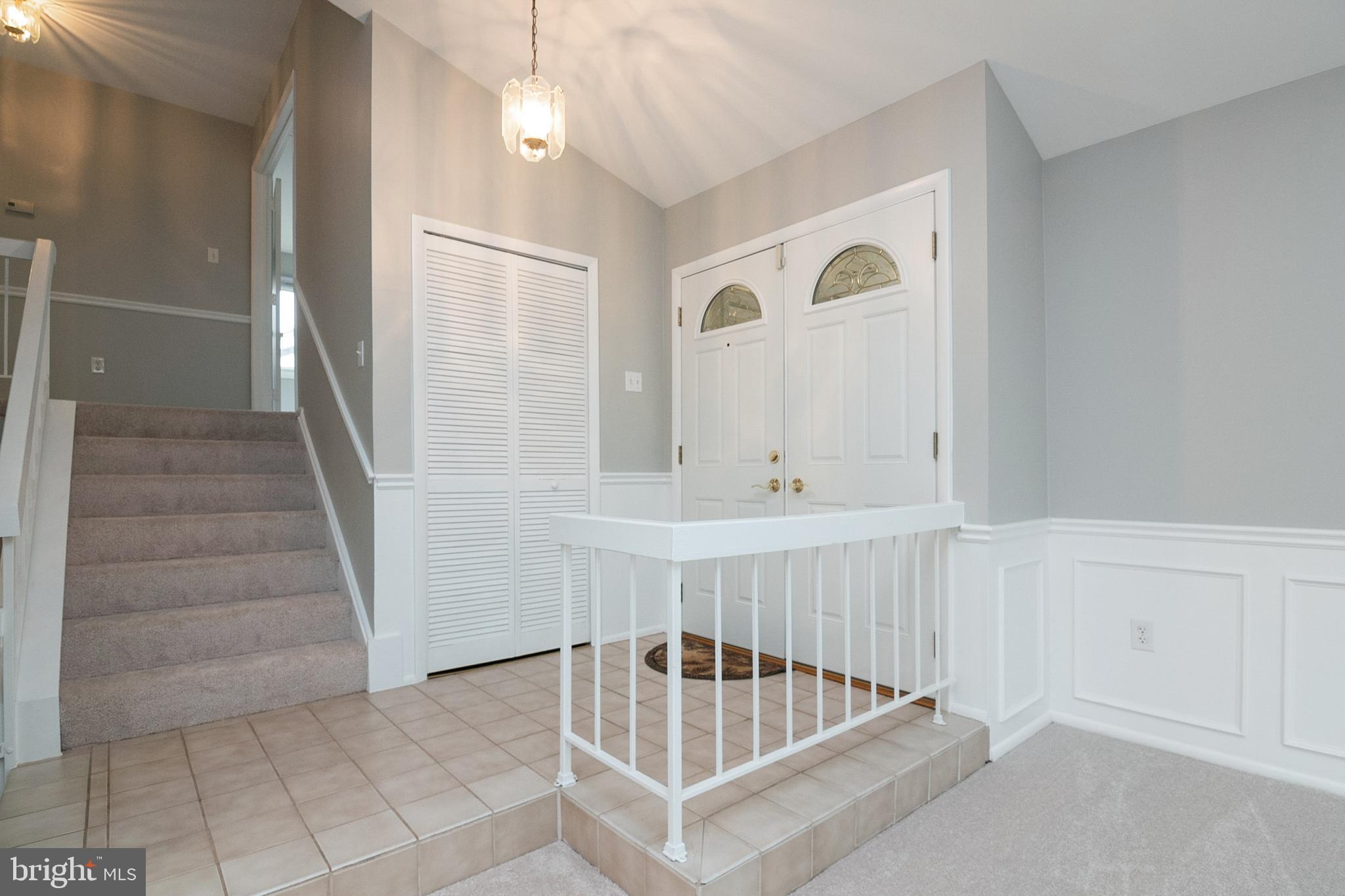 124 South Fox Road Sterling, VA 20164 - Photo 10 of 45 Gallery Image 10