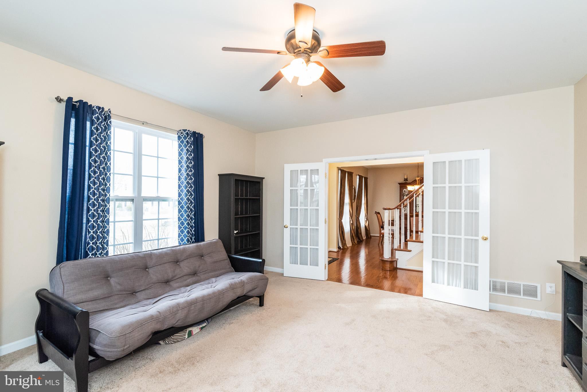 52 South View Road Rising Sun, MD 21911 - Photo 25 of 73 Living Room