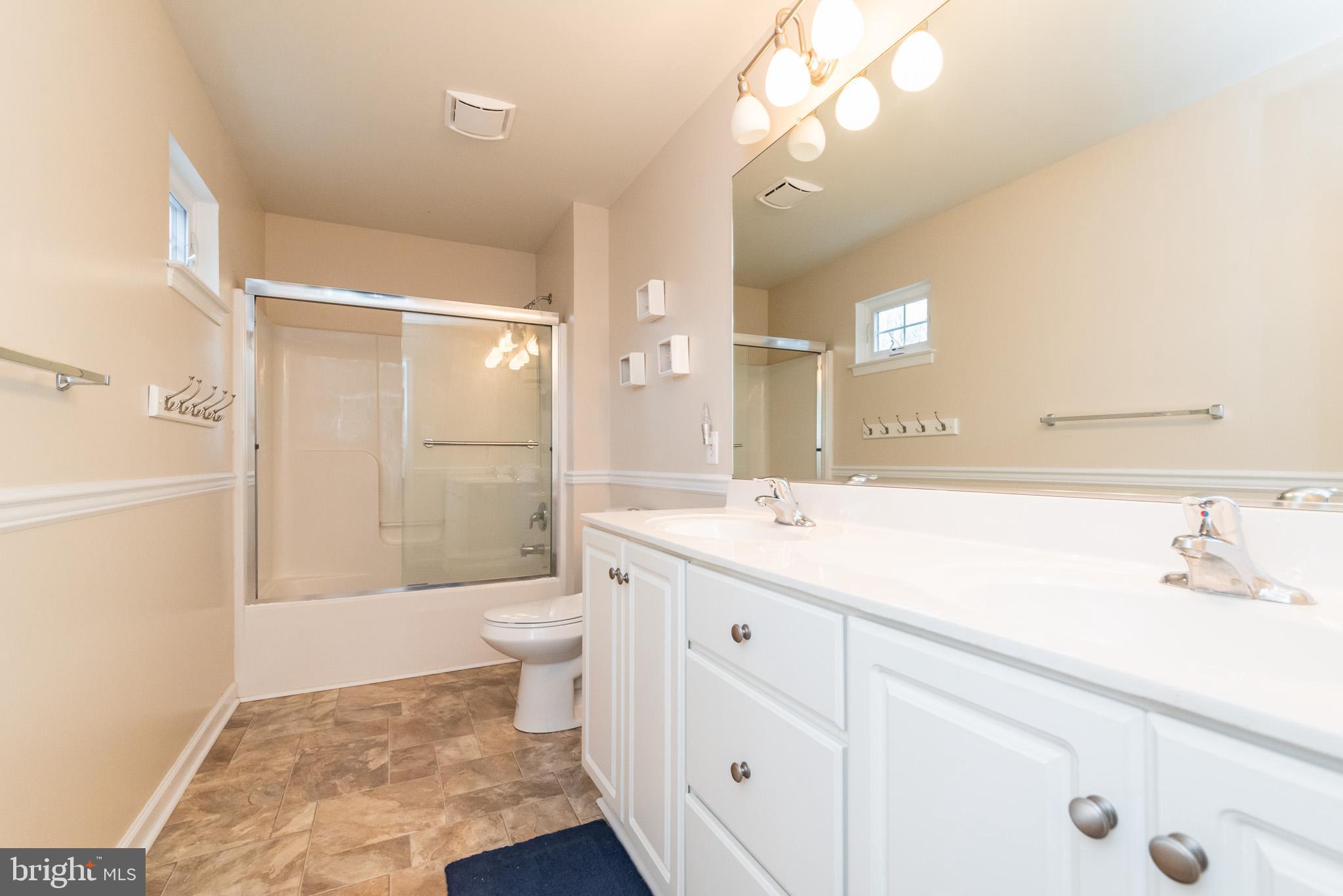 52 South View Road Rising Sun, MD 21911 - Photo 47 of 73 Full Bath on Upper Level