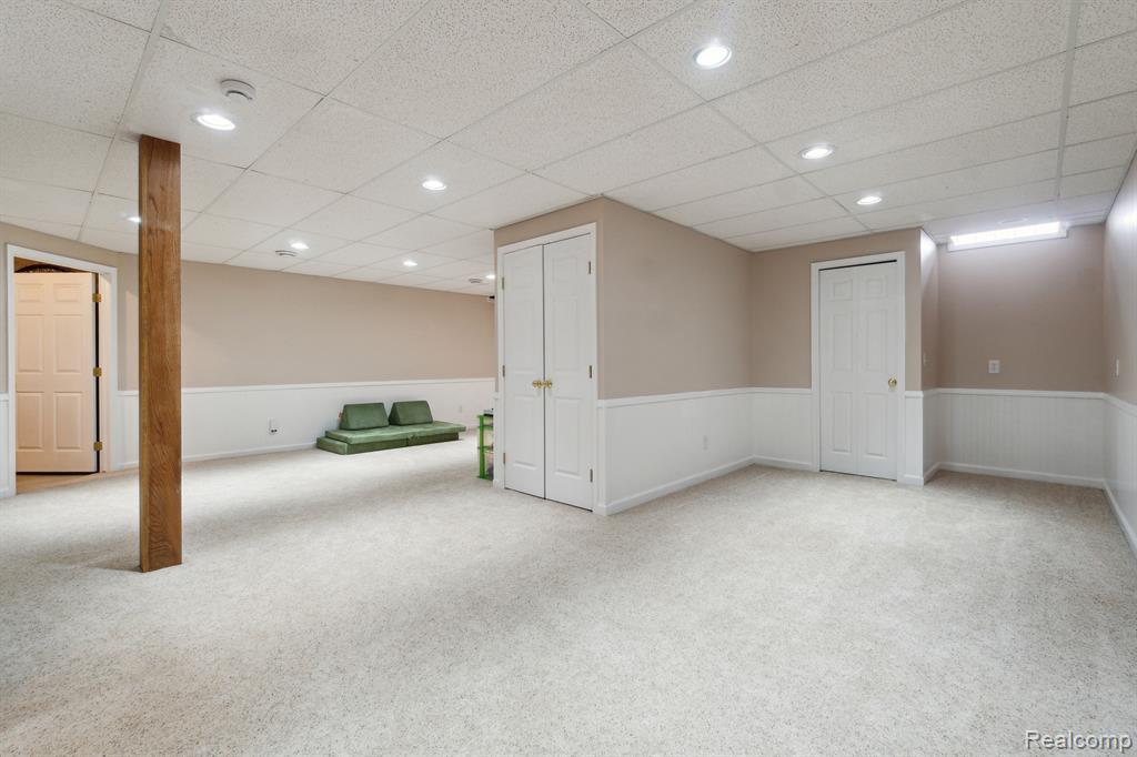2785 Laurel Ridge Lane Howell, MI 48843 - Photo 36 of 53 Gallery Image 36