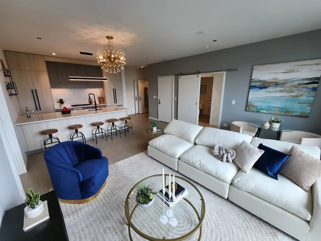 $685,000 | 1400 West Monroe Street, Unit 4A, Chicago, IL 60607