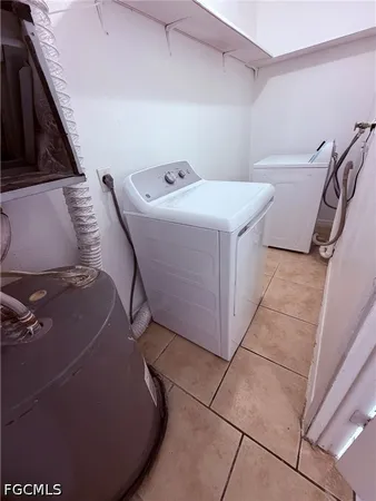 $1,400 | 5413-5427 Third Avenue, Unit 5421, Fort Myers, FL 33907