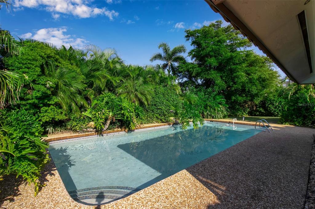 509 Spoonbill Way Sarasota, FL 34236 - Photo 61 of 86