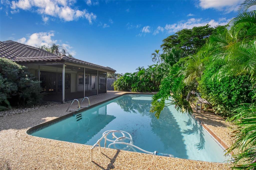 509 Spoonbill Way Sarasota, FL 34236 - Photo 63 of 86